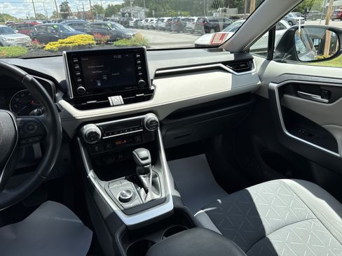 Used 2019 Toyota RAV4 XLE w/ Convenience Package AWD/4WD image 23