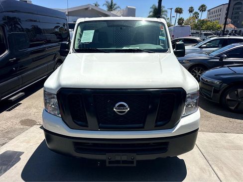 Used 2019 Nissan NV 2500 S RWD image 2