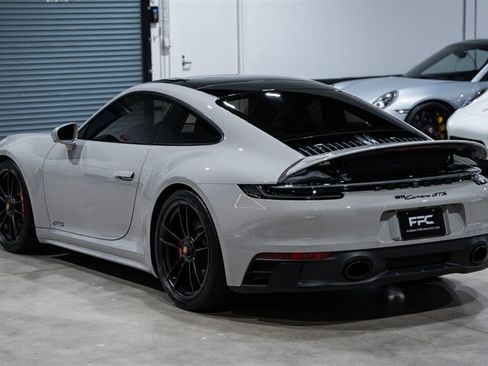 Used 2024 Porsche 911 Carrera GTS RWD image 66
