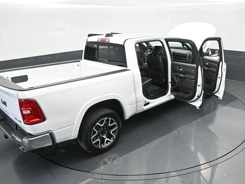 Used 2025 RAM 1500 Laramie image 61