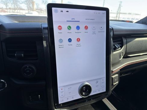 Used 2022 Ford Expedition Limited image 30