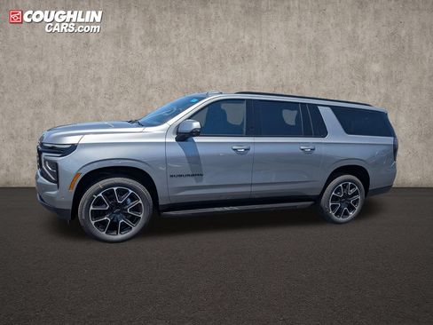 New 2026 Chevrolet Suburban RST w/ Comfort Package AWD/4WD image 4
