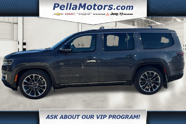 Used 2025 Jeep Wagoneer Series III w/ Premium Group I AWD/4WD image 6