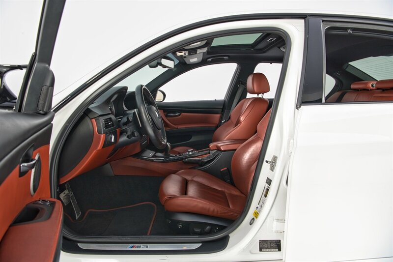 Used 2011 BMW M3 Sedan RWD image 19