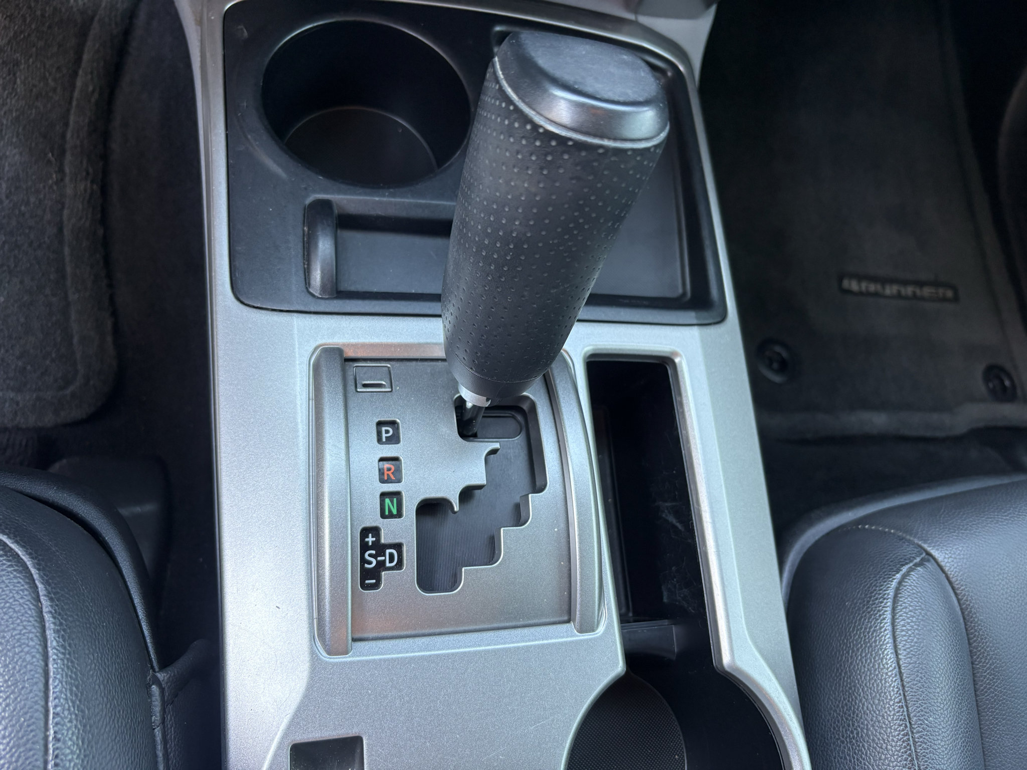 Used 2013 Toyota 4Runner SR5 RWD image 22