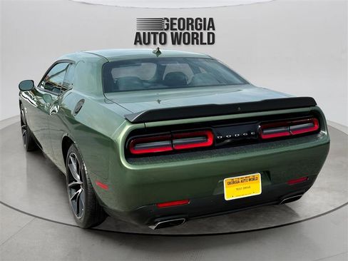 Used 2018 Dodge Challenger R/T Scat Pack w/ Technology Group image 3