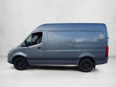 Used 2023 Mercedes-Benz Sprinter 2500 image 8