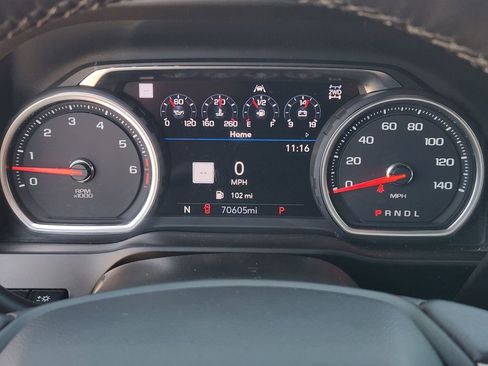 Used 2022 Chevrolet Silverado 1500 High Country w/ Technology Package image 19