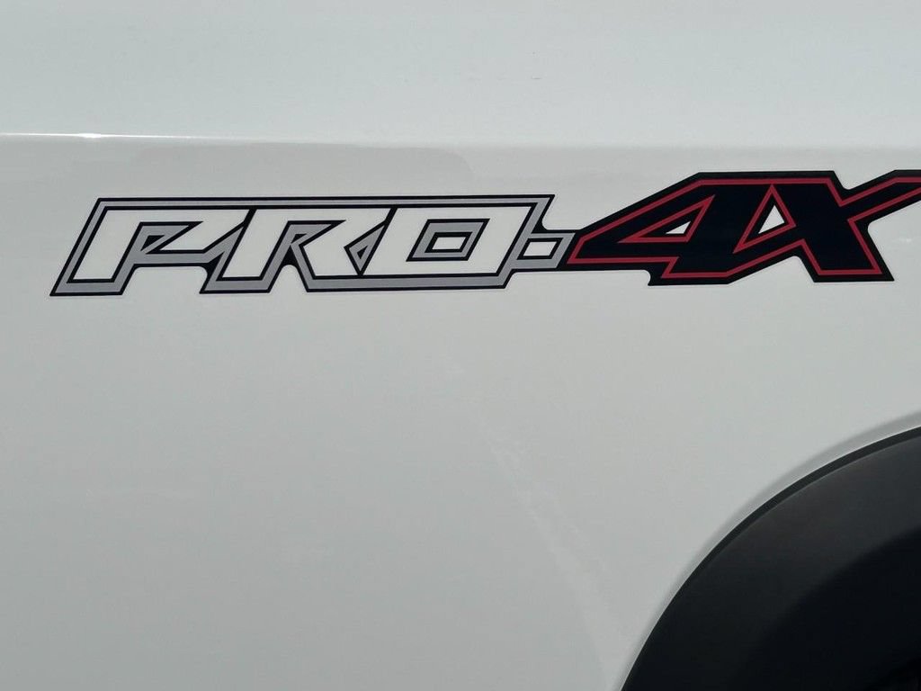 New 2026 Nissan Frontier PRO-4X w/ Pro Premium Package AWD/4WD image 4