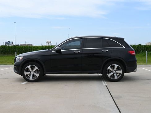 Used 2016 Mercedes-Benz GLC 300 4MATIC image 6