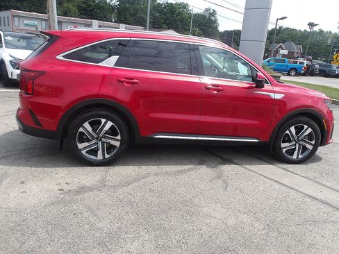 Used 2023 Kia Sorento SX Prestige AWD/4WD image 9