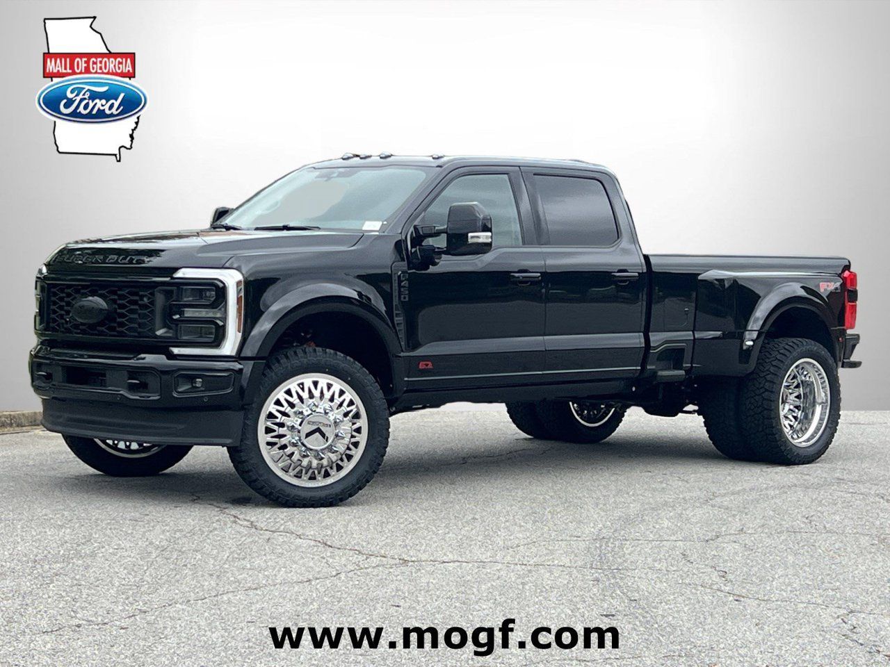 New 2026 Ford F450 Platinum w/ Platinum Plus Package AWD/4WD image 1