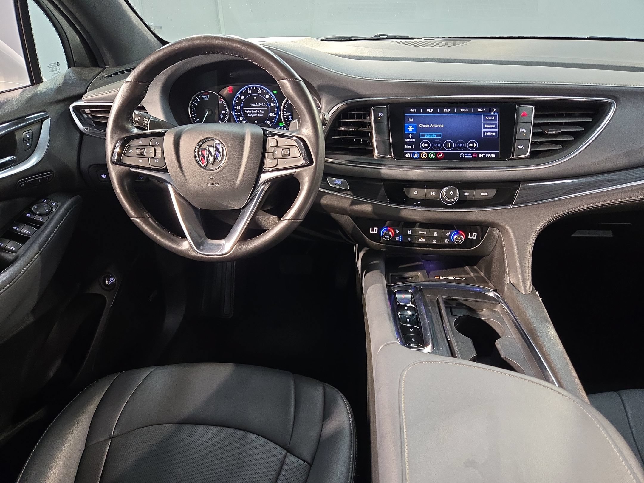 Used 2024 Buick Enclave Premium FWD image 9
