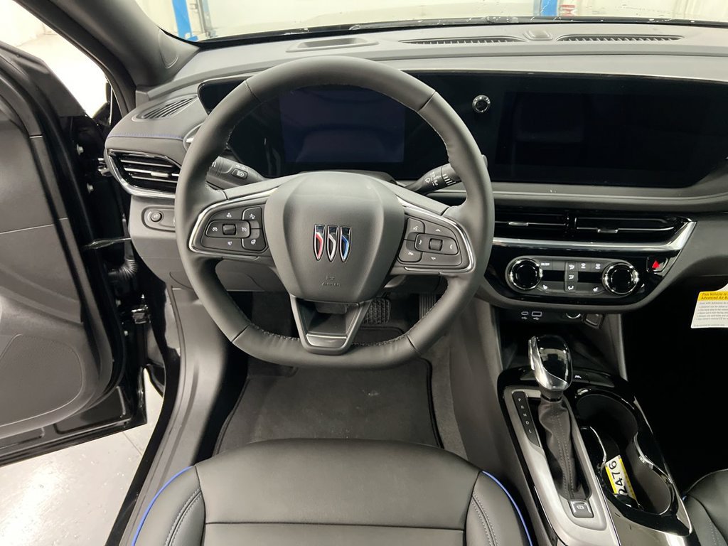 Used 2025 Buick Envista Sport Touring w/ Convenience I Package FWD image 19