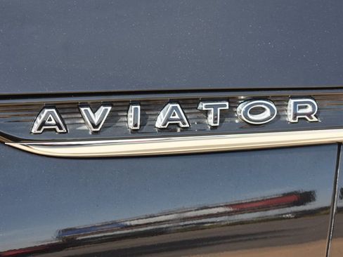Used 2021 Lincoln Aviator Black Label w/ Dynamic Handling Package AWD/4WD image 9