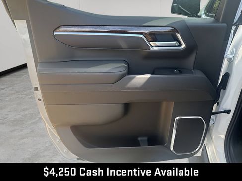 New 2026 GMC Sierra 1500 Elevation w/ X31 Off-Road Package AWD/4WD image 23
