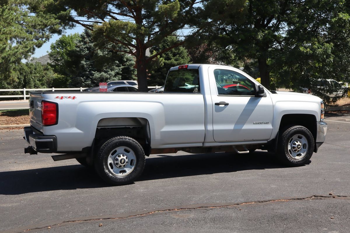 Used 2015 Chevrolet Silverado 2500 W/T w/ WT Fleet Convenience Package AWD/4WD image 4