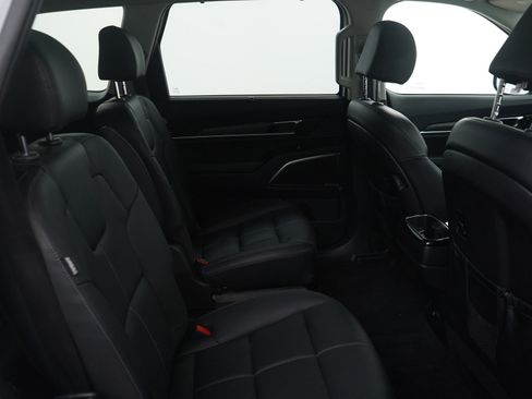 Used 2023 Kia Telluride SX image 12