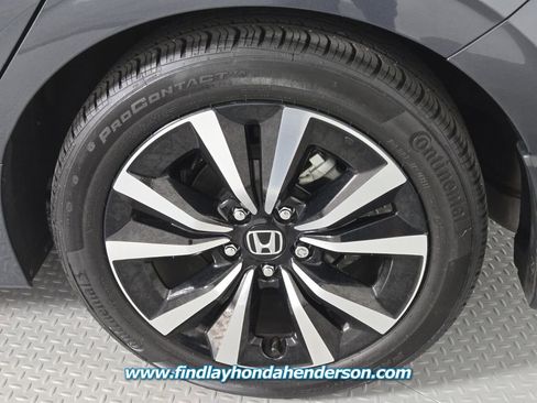 Certified 2024 Honda Civic EX-L image 10