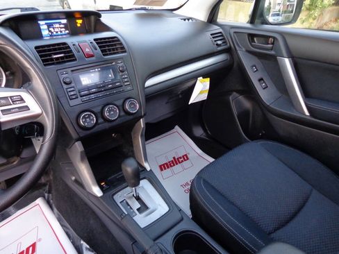 Used 2015 Subaru Forester 2.5i Premium w/ All-Weather Package image 28