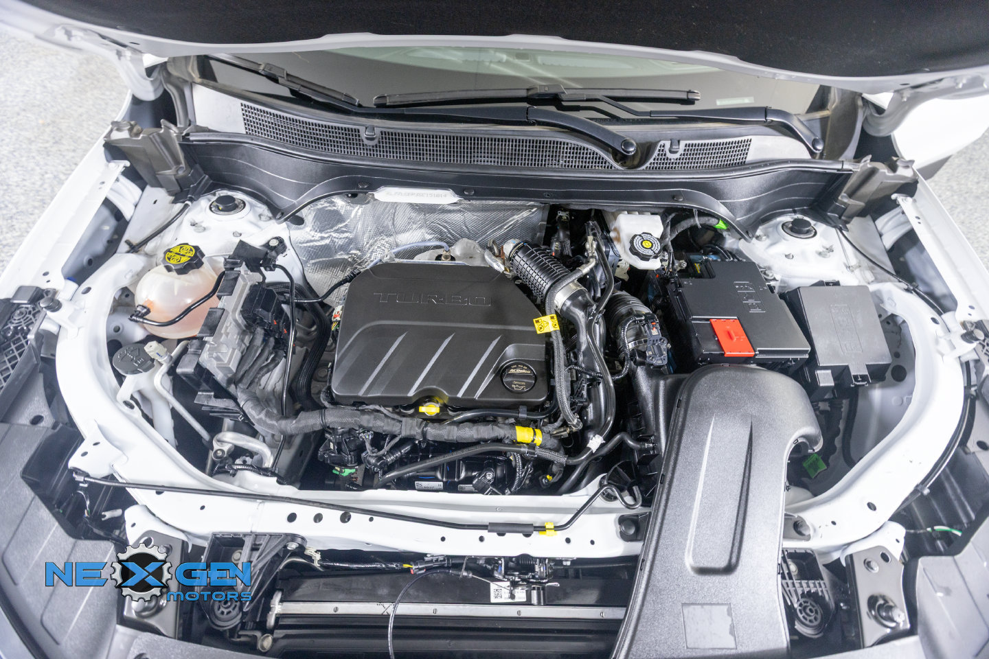 Used 2025 Chevrolet Trax RS w/ Driver Confidence Package FWD image 46