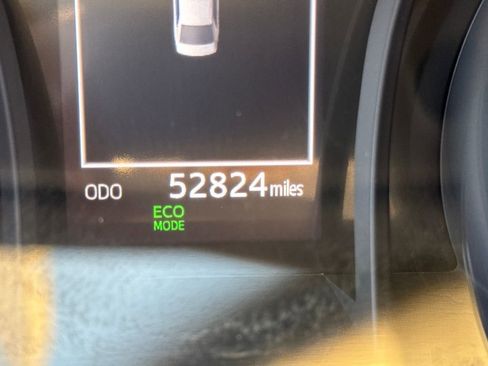 Used 2024 Toyota Camry SE image 24