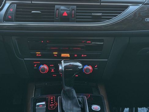 Used 2015 Audi A6 TDI Premium Plus w/ Warm Weather Package AWD/4WD image 16