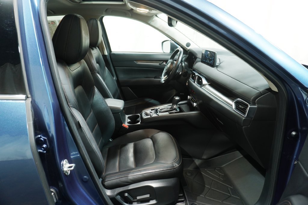 Used 2023 MAZDA CX-5 AWD 2.5 S w/ Premium Package image 12