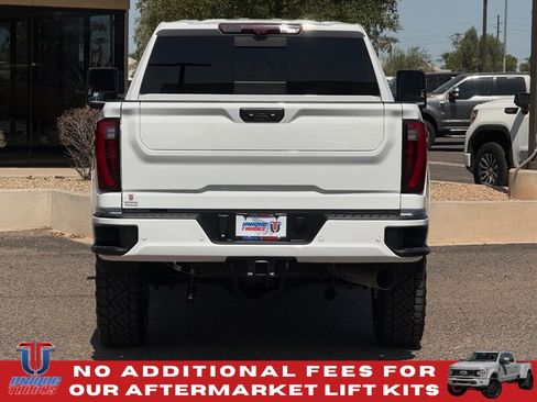 Used 2024 GMC Sierra 2500 Denali w/ Denali Reserve Package AWD/4WD image 6