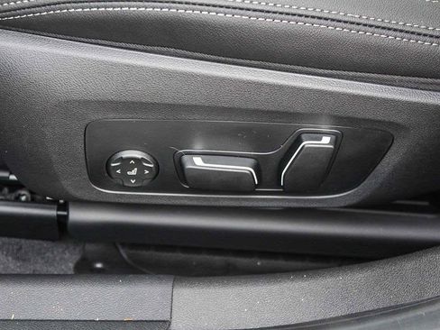 New 2026 BMW 330i 330i w/ M Sport Package image 21