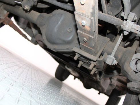 Used 1986 Jeep Grand Wagoneer image 96