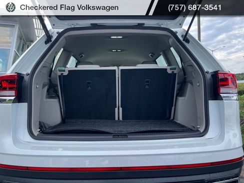 Used 2026 Volkswagen Atlas SE AWD/4WD image 35