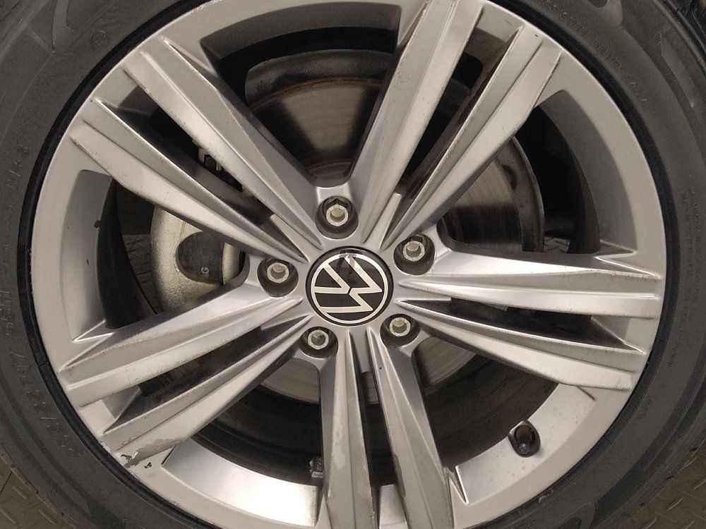 Used 2024 Volkswagen Jetta SE FWD image 31