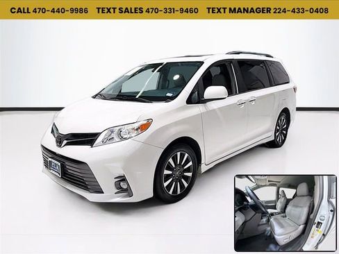 Used 2019 Toyota Sienna XLE w/ XLE Navigation Package AWD/4WD image 1