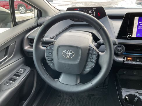 Used 2024 Toyota Prius XLE image 16