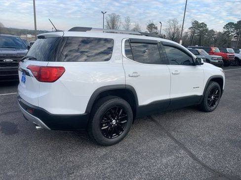 Used 2018 GMC Acadia SLT image 3