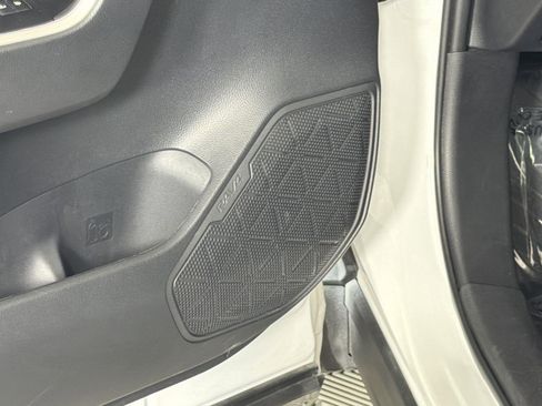 Used 2024 Toyota RAV4 LE image 21