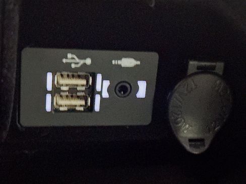 Used 2023 Lexus IS 300 w/ Premium Package image 26