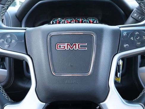 Used 2018 GMC Sierra 2500 SLE w/ SLE Preferred Package image 25