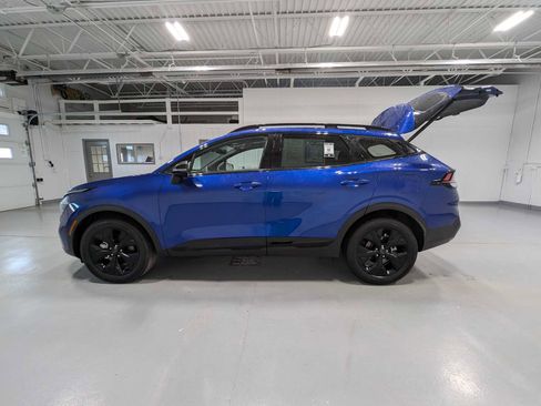 Used 2025 Kia Sportage X-Line w/ Premium Package image 12