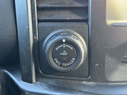 Used 2022 Ford F150 XLT w/ XLT Black Appearance Package image 27