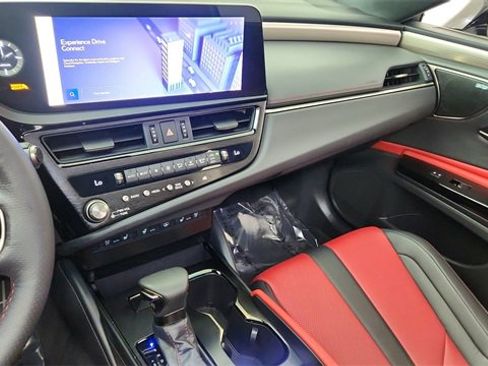 Used 2024 Lexus ES 350 F Sport image 43