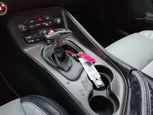 Used 2022 Dodge Challenger SRT Hellcat image 19