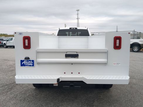 New 2026 RAM 5500 Tradesman image 4
