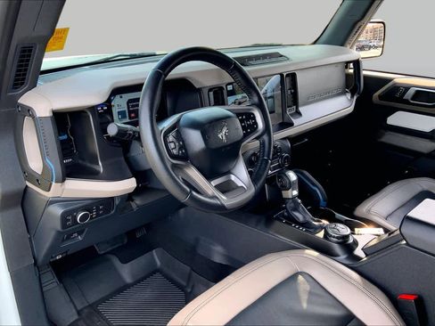 Used 2022 Ford Bronco Wildtrak AWD/4WD image 14