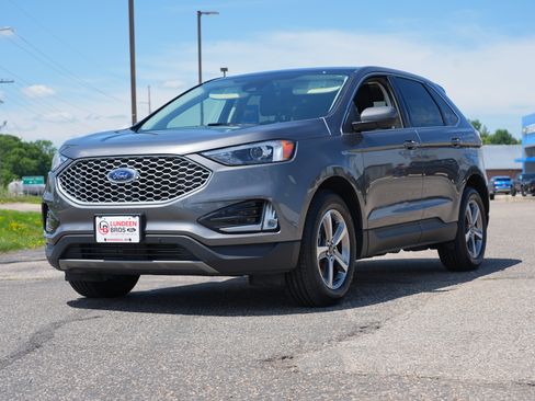 Used 2024 Ford Edge SEL w/ Convenience Package AWD/4WD image 8