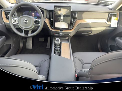 Used 2026 Volvo XC60 B5 Plus w/ Protection Package Premier image 2