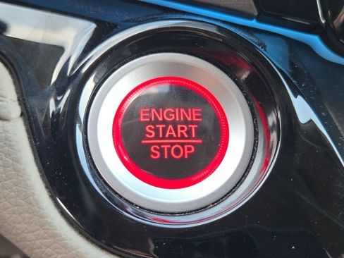 Used 2024 Honda Odyssey Touring image 41