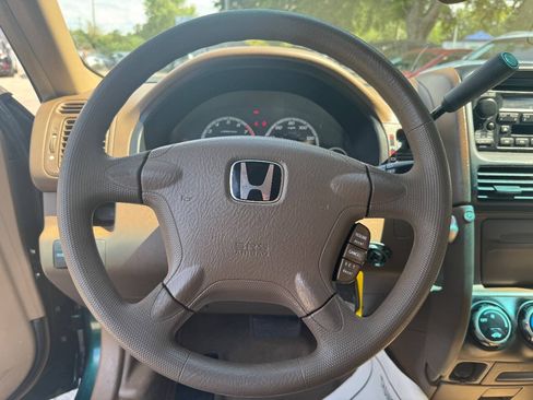 Used 2004 Honda CR-V LX image 14