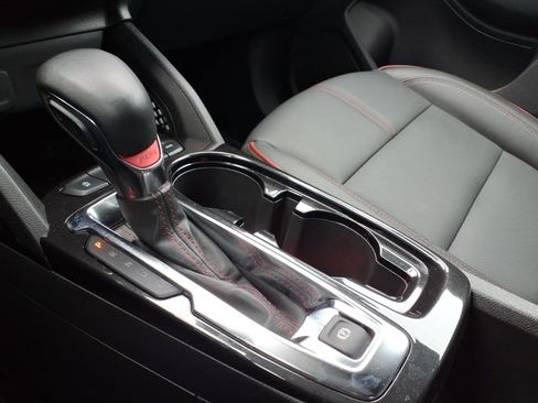 Used 2024 Chevrolet TrailBlazer RS image 20